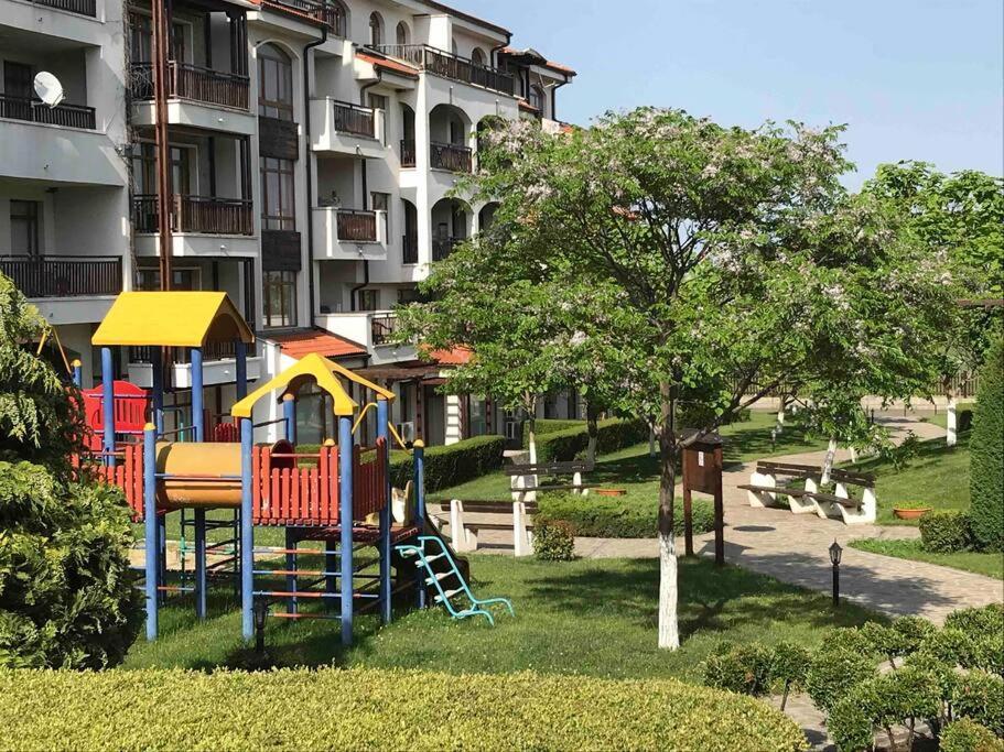 Lovely Apartment In Peaceful Family Spa Resort Near To Nesebar Каблешково Экстерьер фото